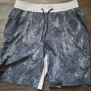 T.H.E. short (lined) 9"